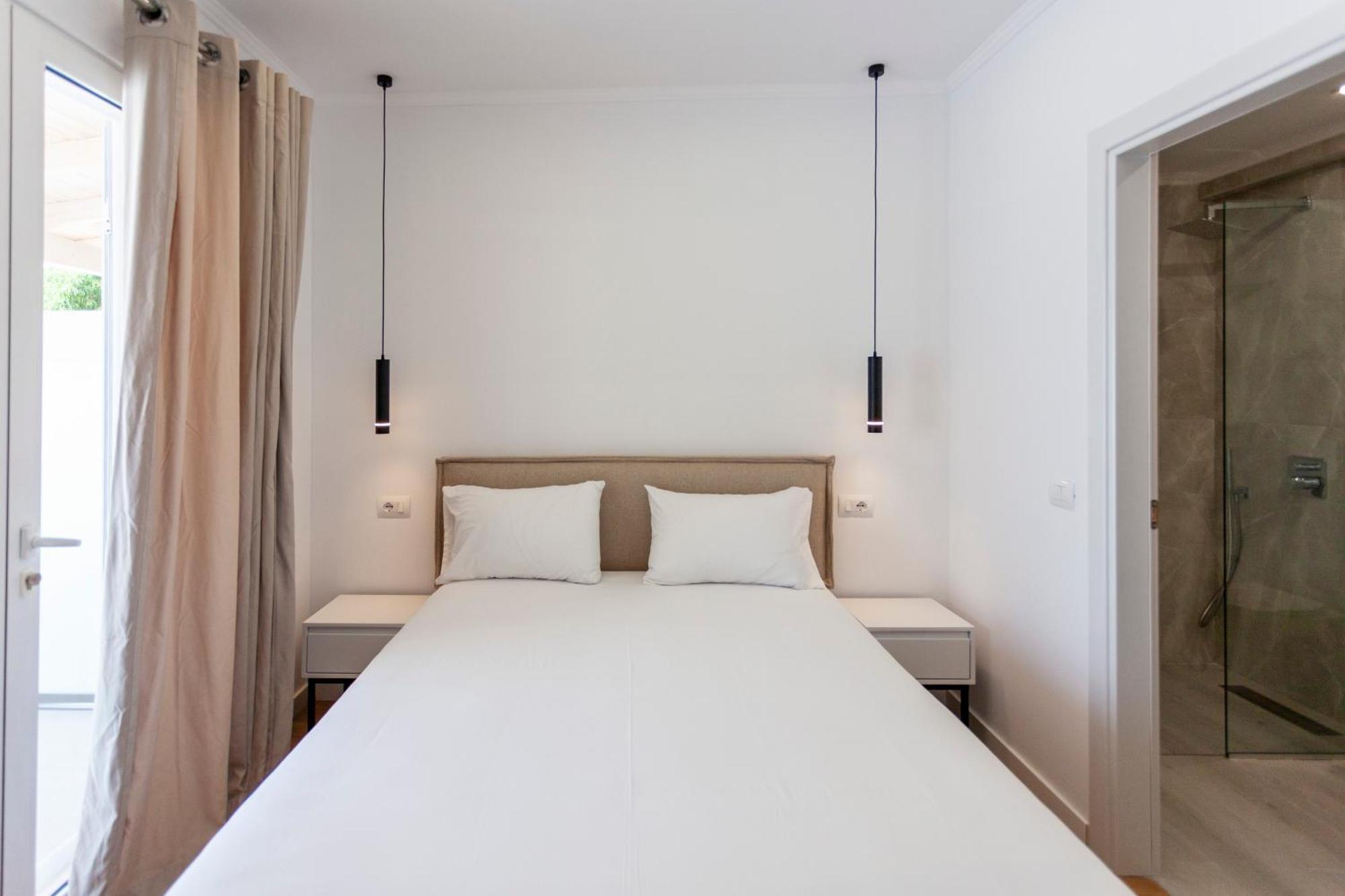 Ionio Rooms Химара Экстерьер фото
